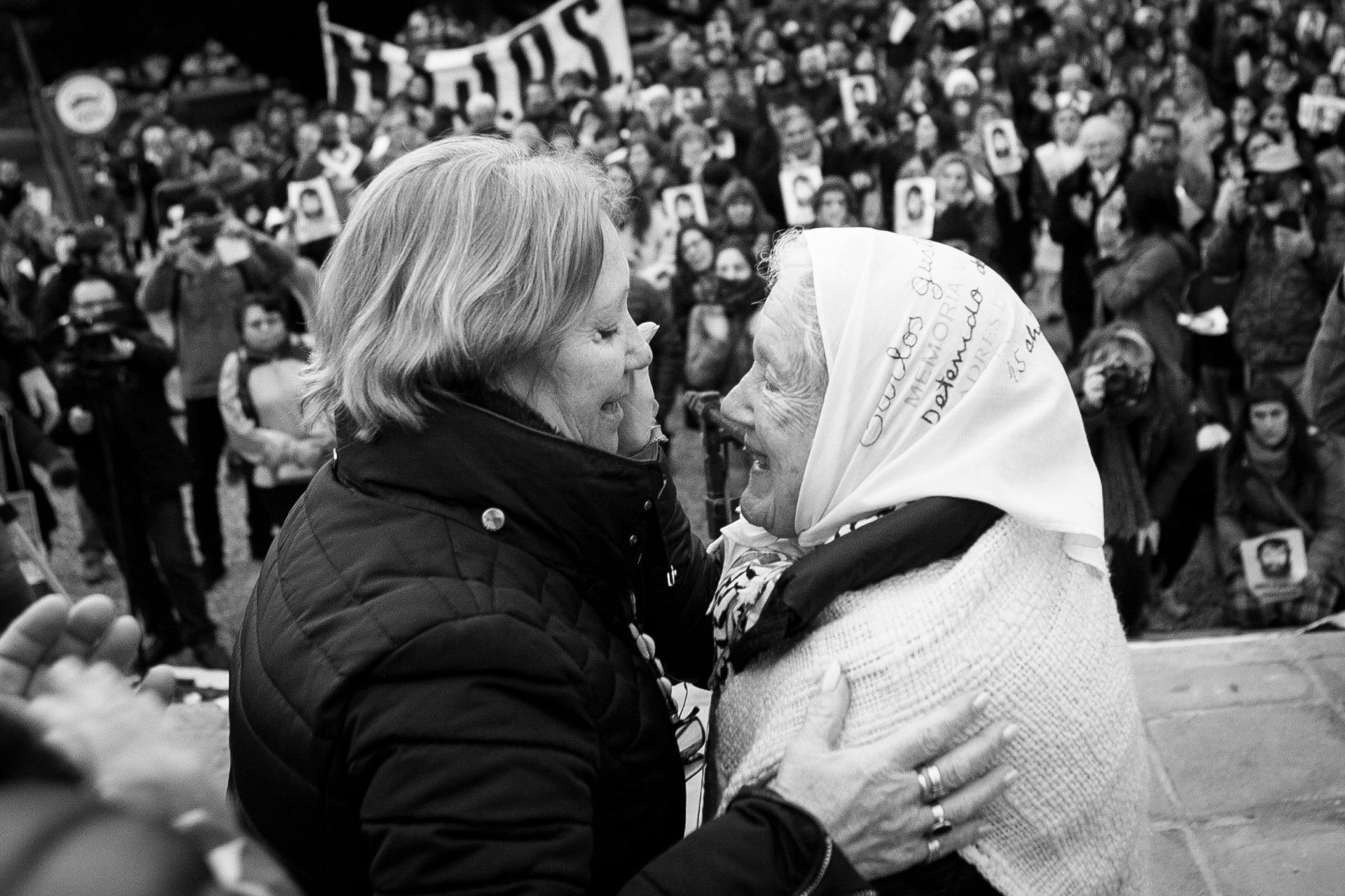 Norita siempre presente en las marchas por Santiago Maldonado y Rafael Nahuel. Foto: Viojf